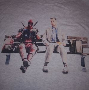 Deadpool & Forrest Gump T-Shirt (M)